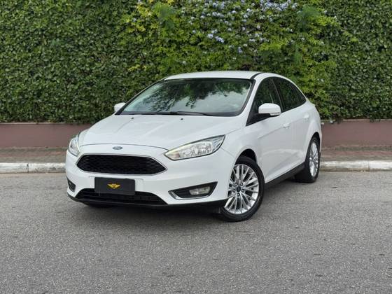 FORD FOCUS 2.0 TITANIUM PLUS 16V FLEX 4P POWERSHIFT